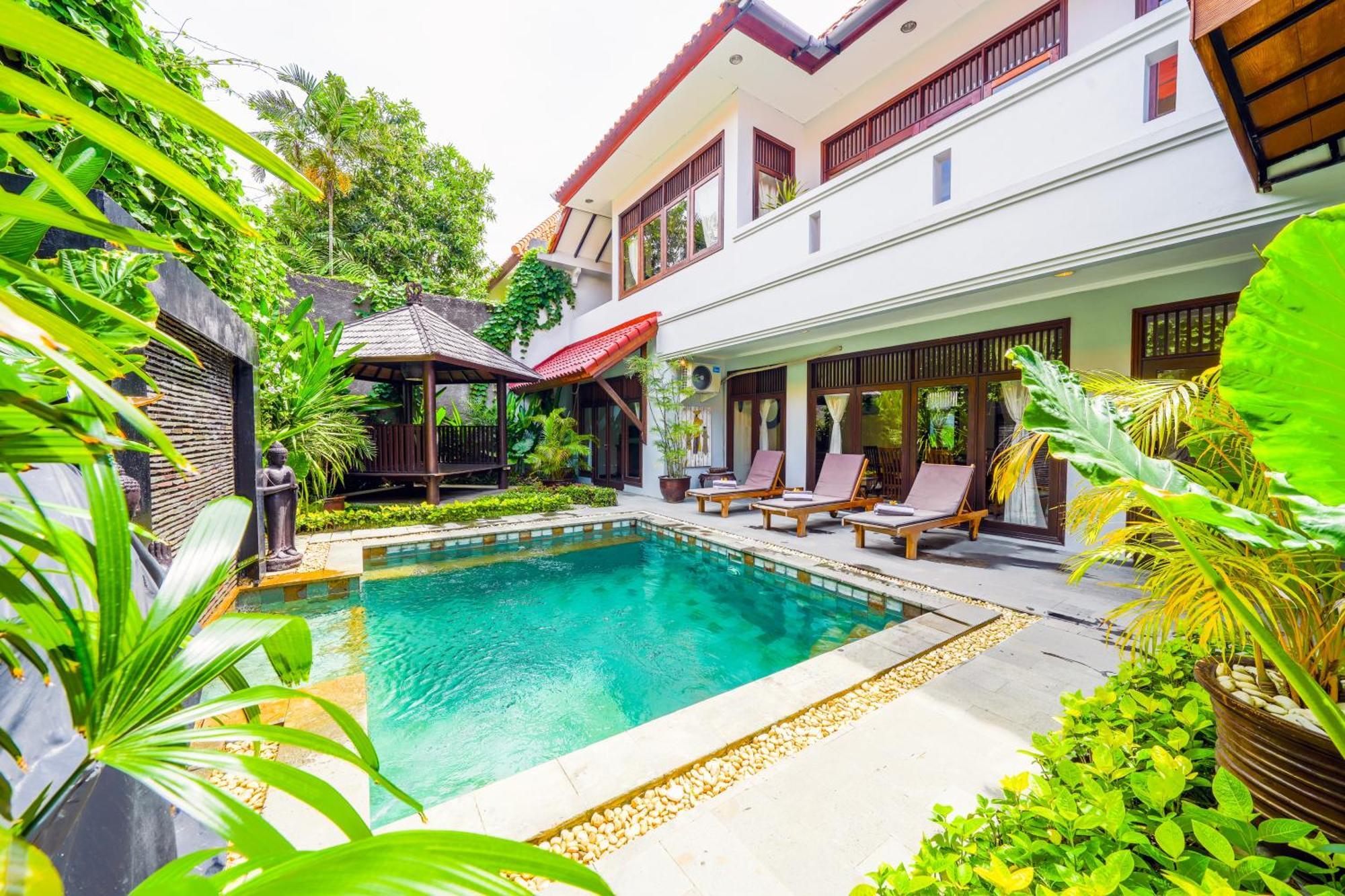 Villa Mica - Kuta - 5 Bedrooms - 5 Bathrooms - Great Location Екстериор снимка