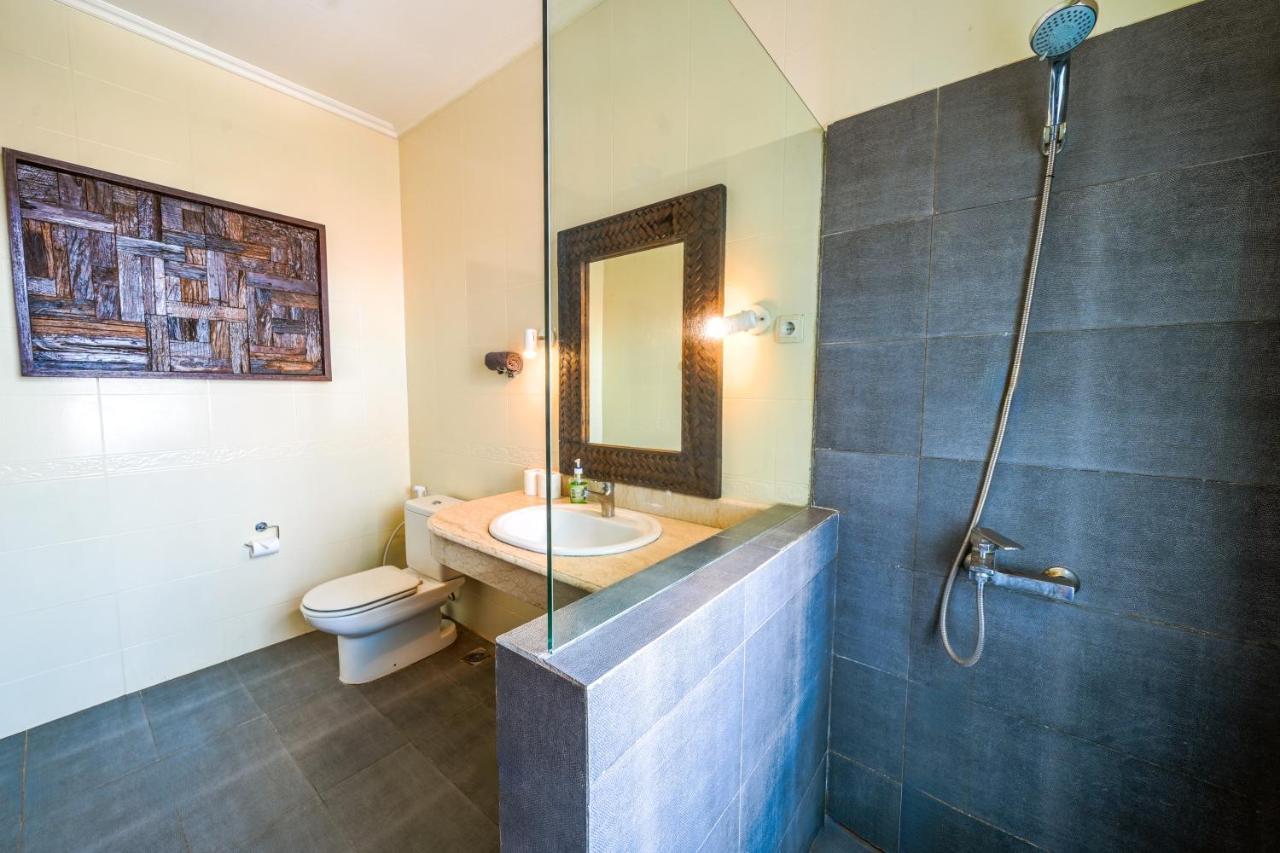 Villa Mica - Kuta - 5 Bedrooms - 5 Bathrooms - Great Location Екстериор снимка